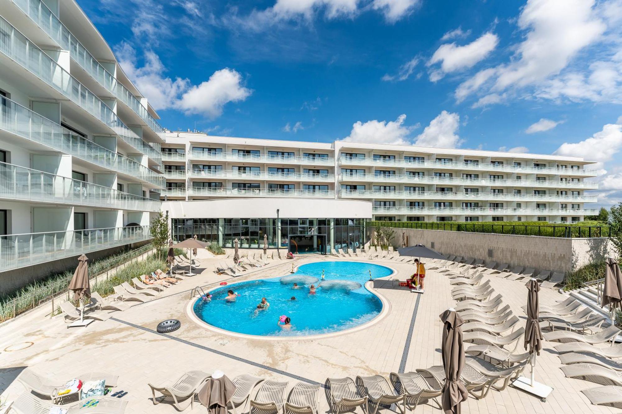Lighthouse - Polanki Aqua - Blue Apartment Kolobrzeg