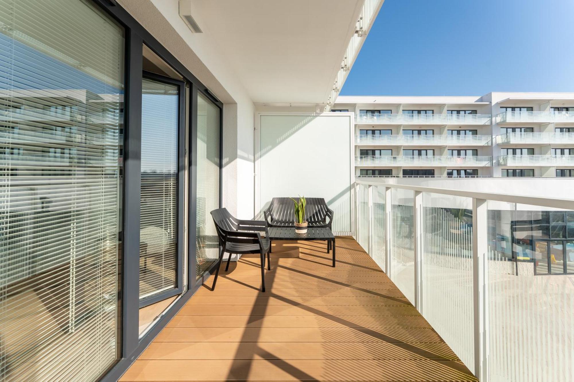 Lighthouse - Polanki Aqua - Blue Apartment *